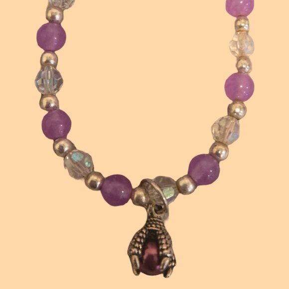 Lavender beaded with dragon pearl claw charm bracelet~ 7 inches long - Picture 3 of 3